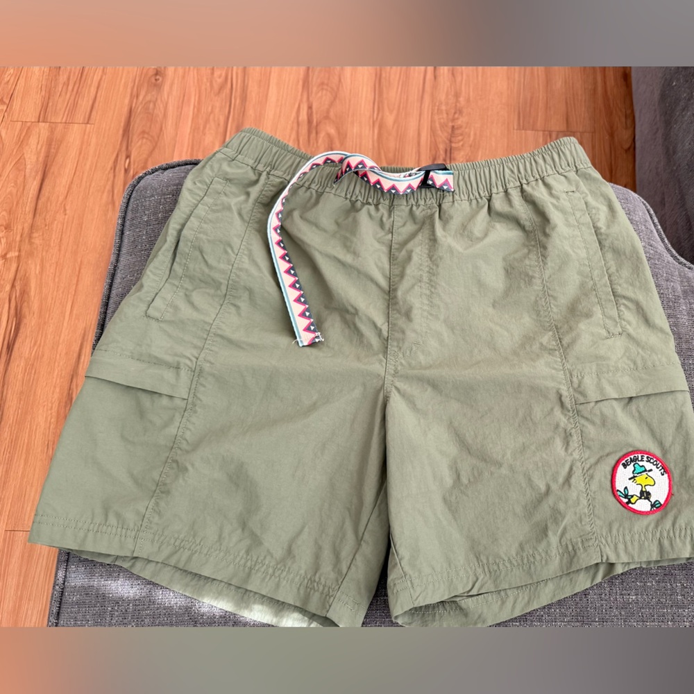 Peanuts Aeropostale Shorts- Size Medium
